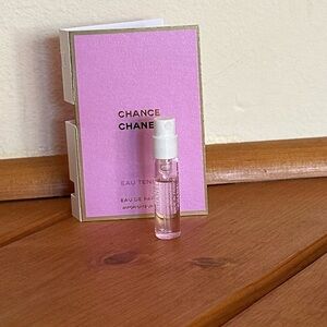 2/$20 Chanel Chance Eau Tendre Sample with Pink Card